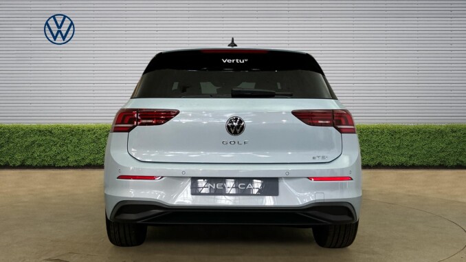 Volkswagen Golf 1.5 eTSI 150 Match 5dr DSG Petrol Hatchback - Image 8